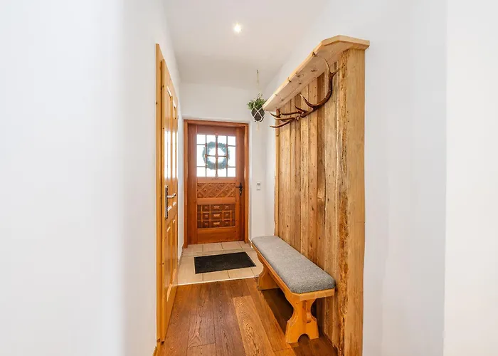 Alte Schmiede - By Mynests *