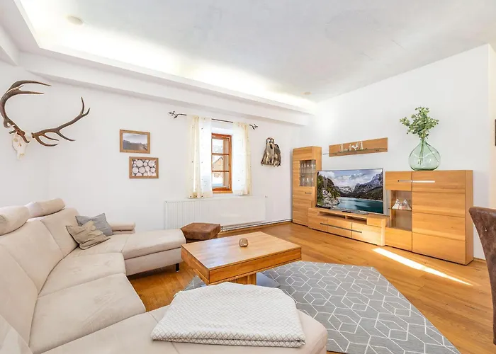 Alte Schmiede - By Mynests 巴德米滕多夫